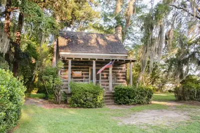 Image de Rent a Historic Cabin on The Toogoodoo River, close to Edisto Beach