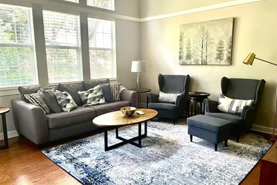 Image de Spectacular 3 Bdr Townhouse Near Downtown Atl, Gsu