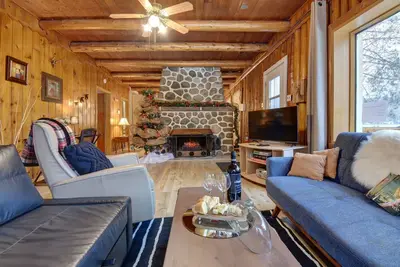 Image de Neslosn chalet Ă bios rond avec bain tourbillon