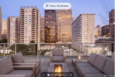 Image de Luxurious Condo in Jackson Square