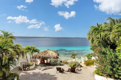 Image de Soulhouses Oceanfront Villa