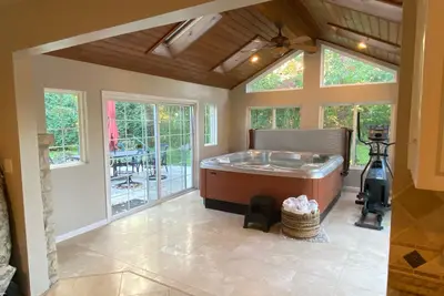 Image de Luxury ranch home a mile from Lambeau, 1 hr Osk, 15 Min Grb, 10 Mi 92c.
