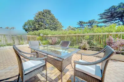 3 Chambres confortable, superbe terrasse sud