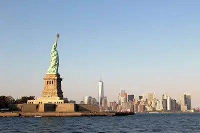 Image de Just What You Were Looking For! 4 Convenient Units, Steps to Empire State!