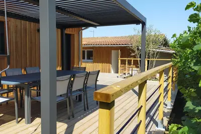 Image de La cabane du 33, à 5 mins de l'océan! meublé de tourisme 3 étoiles