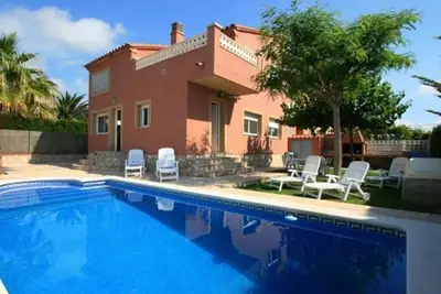 Image de Villa à L'Ametlla de Mar pour 8 avec jardin, piscine privée et terrasse
