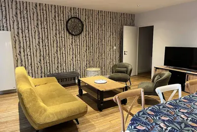Image de Appartement 12 pers. neuf, centre-ville avec 5 chambres et local à ski