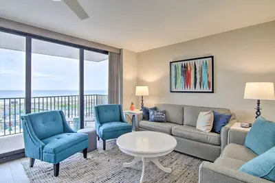 Image de Fully Renovated Ocean Front Condo at Sea Colony