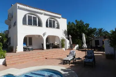 Image de Maison de vacances Calpe pour 1 - 8 personnes avec 3 chambres à coucher - Maison de vacances