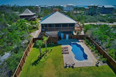 Image de Dog Friendly! Private Pool, Fenced-in, Near Beach!