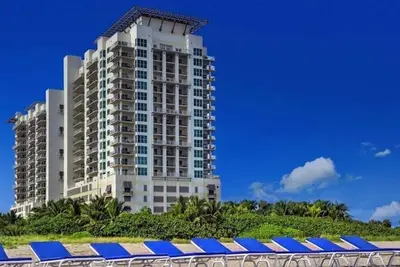 Image de Two bedroom at Marriott's Oceana Palms. Gorgeous oceanfront resort!