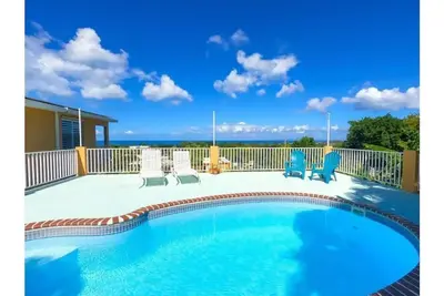 Image de Cheerful Home with Gorgeous Ocean Views and Pool