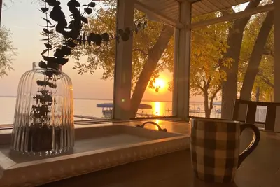 Image de Enjoy a Cabin Getaway on the North Shore of Big Spirit Lake