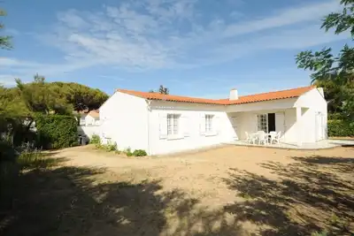 Image de Maison de plain-pied située à 100 m de la plage