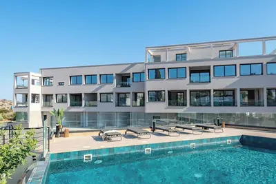 Image de Sanders River Plaza Mignon 1 Bdr Apte avec balcon