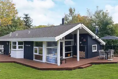 Image de Maison de vacances pour 6 a Farsø-By Traum