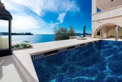 Image de Villa Allya Beautifully and Spacious Villa With Private Beach