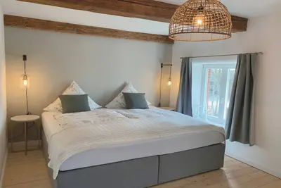 Image de Brass bed apartment - the nostalgic one