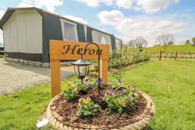 Image de The Heron, pet friendly, with hot tub in Rhayader