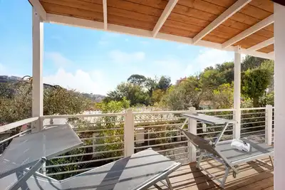 Mobile Home Next 230' avec piscine, terrasse privée et Wi-Fi