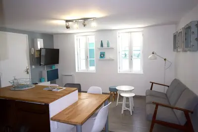 Image de Appartement Cosy Dans Le Centre Ville De La Flotte