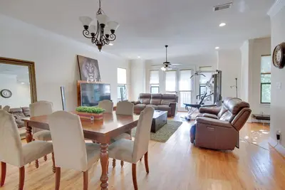 Image de Pet-Friendly Houston Home ~ 7 Mi to Downtown!