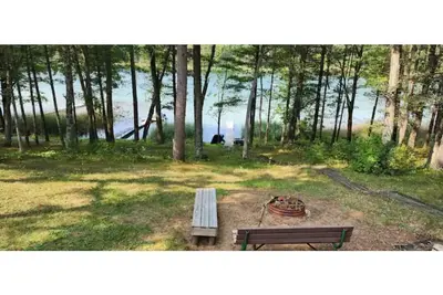 Image de Quiet 3 bedroom get away on the water