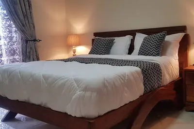 Image de Rest, Relax and Recharge in Kololo