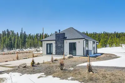 Image de Romantic Mountain Retreat w/ Scenic Views!