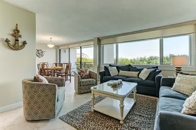 Image de Ocean Views at this Pet-Friendly Paradise