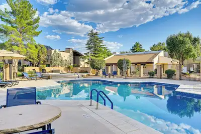 Image de 7 Mi to Dtwn Sedona: Resort Retreat w/ Pool Access