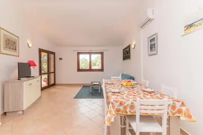Image de La Dimora Di Montelittu With Ac, Loiri, Italy