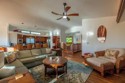 Image de Major reno complete! Super Host @ Ml Villages with private beach club access
