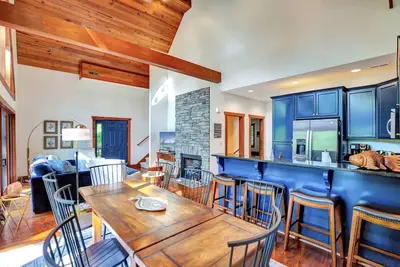 Image de Hopkins Road Chalet on Hartwell