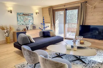 Image de Luxueux appart 4 chambres avec spa, billard et parking à La Rosière