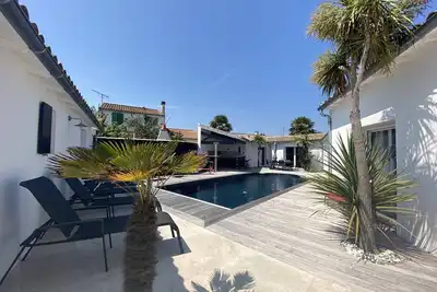 Image de Villa des Vignes : Splendide villa avec piscine chauffée jusqu'à 6 p