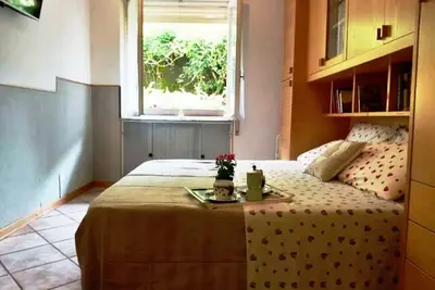 Appartement \"Casa Lù\" avec vue sur les montagnes, jardin et Wi-Fi.