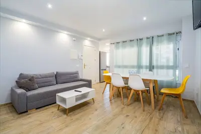 Image de Appartement de vacances Roses pour 1 - 6 personnes avec 2 chambres à coucher - Appartement de vacanc