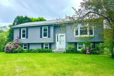 Image de 4 Br Ranch in Proctorsville Vt-Families, couples, weddings. Ac; hot tub