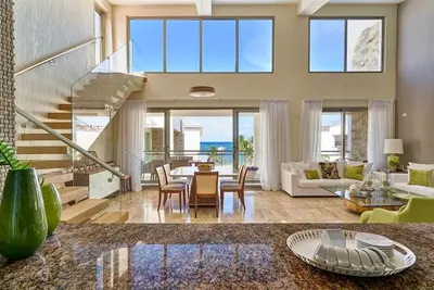 Image de Beach Penthouse w/ Sea View C-401 @Costa Atlantica