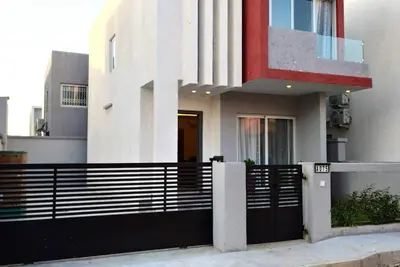 Image de Modern 2 Bedroom House - Gated Estate, 24\/7 Security
