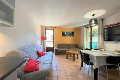 Spacieux T3 à Briançon - 6 pers, 2 balcons, parking, proche télécabine et commerces