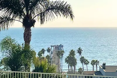 Image de 1 Br / 2 Ba Luxury Condo! Ocean & Pier Views! 4 min walk to beach!