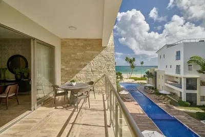 Image de Beach Condo w/ Sea View B-302 @ Costa Atlantica
