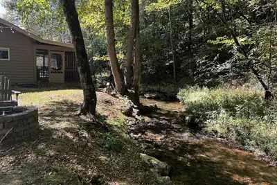 Image de Huge Level Yard, Private Deep Creek on Noisy Creek 1/1