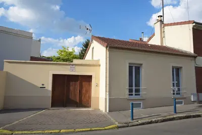 Image de Maison de ville très proche de Paris.