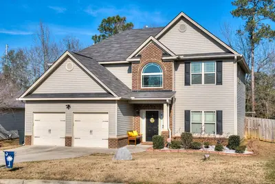Image de The Charlotte - Spacious 4-bd home in N. Augusta minutes from Downtown
