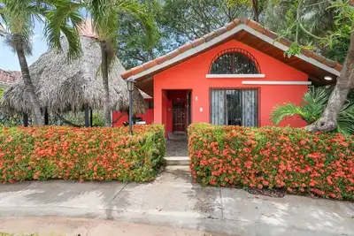 Image de Unique Villa in the heart of town