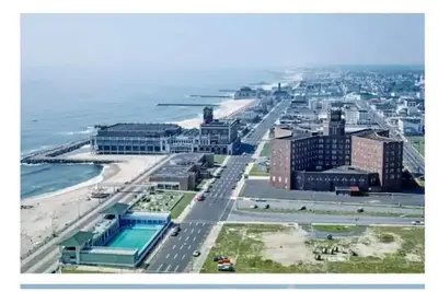Image de Anchors Loft! 3 bedrooms with private entrance.