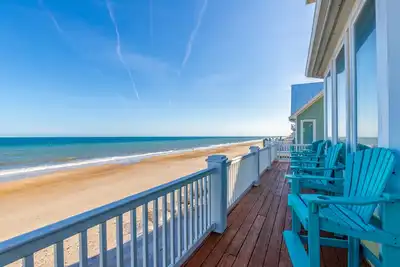 Image de Oceanfront, multi-level home with beach access, views, game room, & elevator